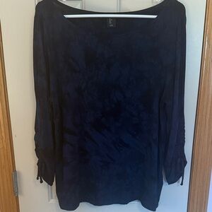🦄 2 for $10 🦄 Tahari Navy Blue Blouse